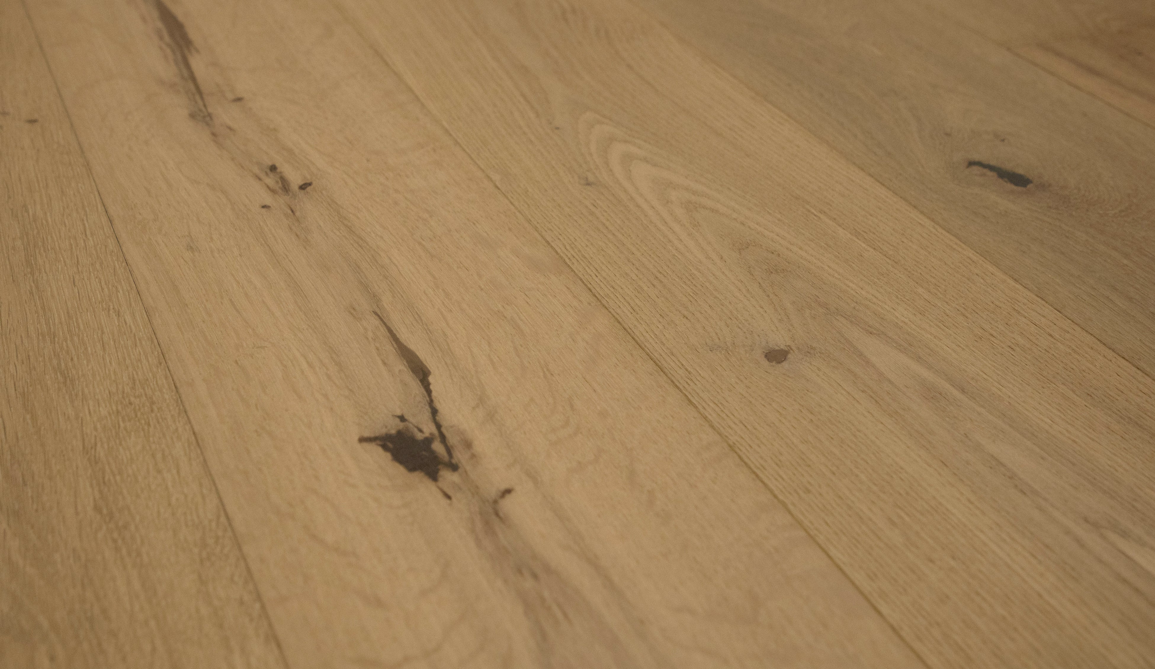 Grandeur Metropolitan Euro Oak Moraine 7 1/2" x 3/4" (18mm)